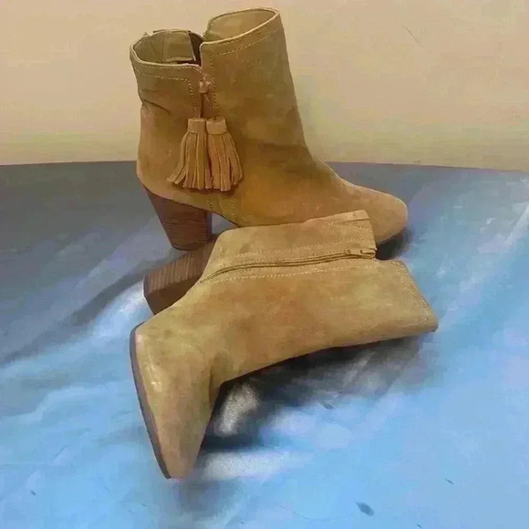 Hush Puppy Daisee  Billie Suede Ankle Boots - Picture 1 of 10